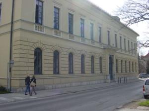 Gimnazija